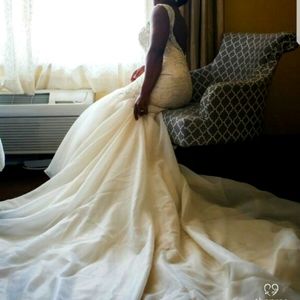 Wedding dress